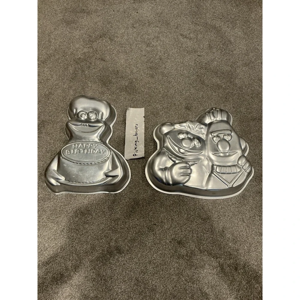 Vintage Wilton Cookie Monster Cake Pan 1982 / 1977 Cake Mold‎ Pan Ernie and Bert